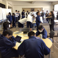 岐阜市教育研究会　本校の「数学」と「英語」の授業をもとに教員研修