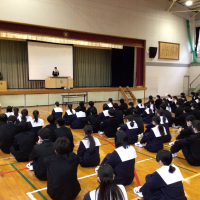 全校朝会　自分で幸せをつかもうと生きる生徒の話