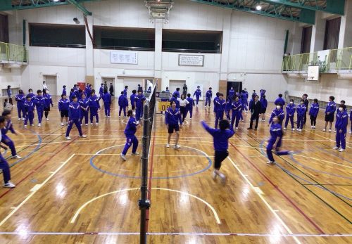 体育館に響く歓声と声援！後期課程球技大会