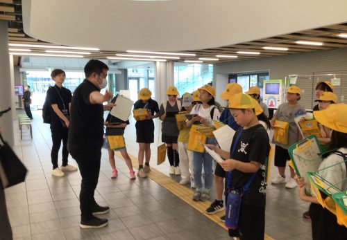 ６年生市庁舎見学（6月9日）