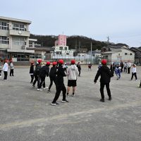 ６年生と３年生が遊ぼうの会（2月24日）