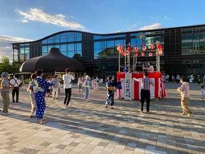 保護中: 「京町夏祭り」盆踊り大会