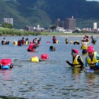 保護中: 【４年生】長良川「川遊び」