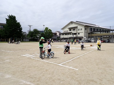 保護中: 【３年生】自転車教室