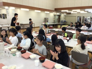 保護中: 【５年・野外学習】２日目・朝食