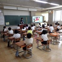 保護中: カンボジア学習報告発表会