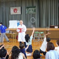 保護中: 【２年生】サイエンスショー