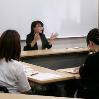 ９月の子育て・大人育ちサロン