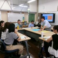 １０月の子育て・大人育ちサロン