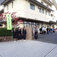 保護中: 岐阜中央中学校区内「あいさつ運動」