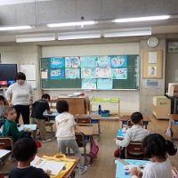 保護中: 【１年図工】おはなしだいすき「くじらぐも」