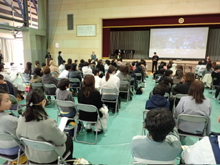 保護中: 【６年生】中学校一日入学