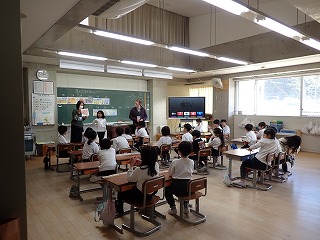 保護中: ３年生に向けて「たんぽぽ」が成長中！