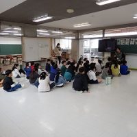 学びを語り合う朝 ― 家庭学習交流会