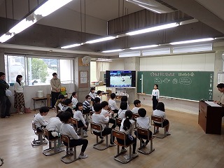保護中: 令和７年度 最後の授業参観・学年懇談会