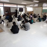 保護中: 心あたたまる学年・学級修了式　—一年の成長を胸に、次へ一歩—