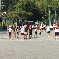 6年生がリードして、なかよし遊び