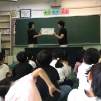 市立図書館ボランティアさんの読み聞かせ