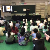 岐阜市立図書館の司書さんによるブックトーク
