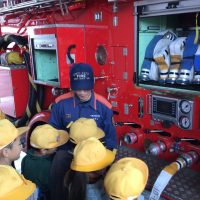 3年生が岐阜市の公共施設で校外学習