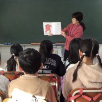 PTAの方の読み聞かせ