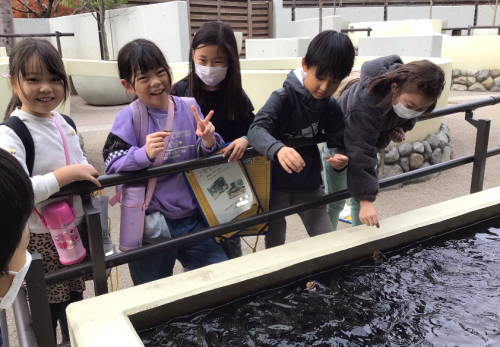 ２年生　社会見学