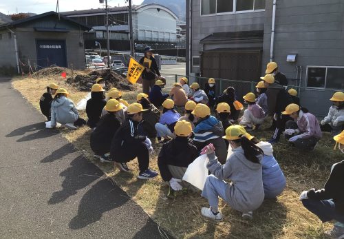 末洞川周辺のごみ拾いに行きました