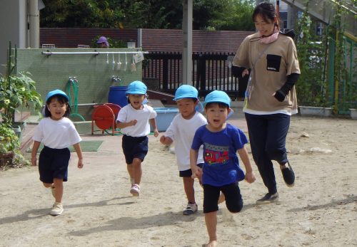 １０月３日ひよこの会・１０月園庭開放のお知らせ