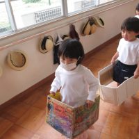 ひまわり組（３歳児）今週の一場面