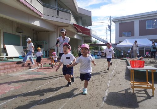 ひまわり組（３歳児）今週の一場面