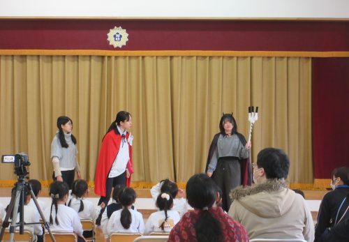 11月19日　岐阜薬科大学との交流