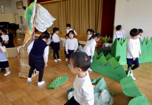 れんげ組（４歳児）今週の一場面