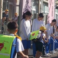 小中合同あいさつ運動