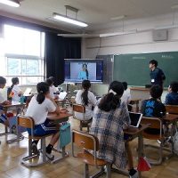 いじめを見逃さない日（１０月）