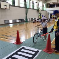 交通安全教室を行いました