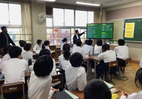 授業参観・学級（学年）懇談会を行いました