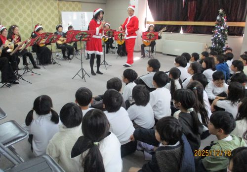 長良東公民館クリスマスマンドリンコンサート鑑賞