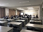 11月13日　3年生　総合的な学習の時間『ぎふで起業しよう』交流会