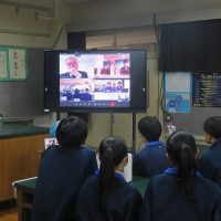 ４中学校生徒会オンライン会議を行いました