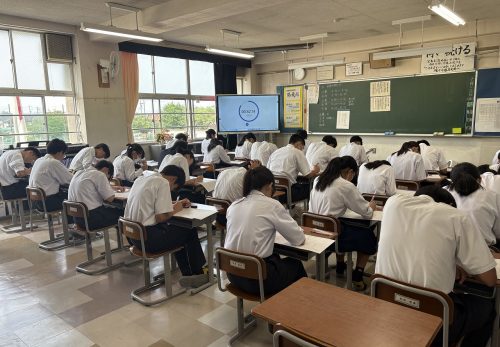 令和７年６月13日（金）　前期中間テスト