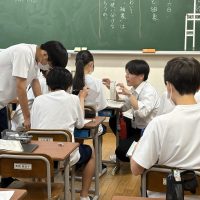 令和７年６月26日（木）　２年生 実習生による国語の授業