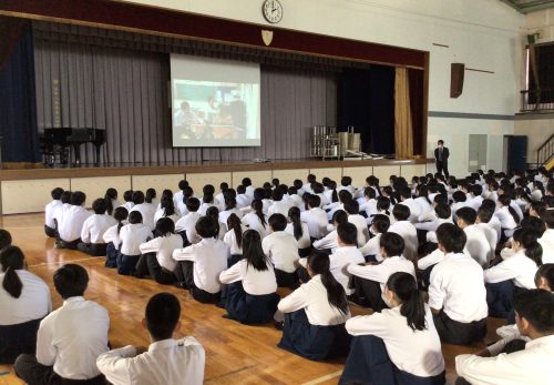令和７年11月17日（月）　命を守る訓練（不審者対応）