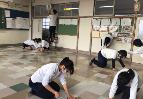 令和７年12月19日（金)　大掃除