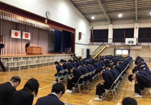 令和８年３月２日（月）　卒業式全校練習