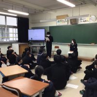 「３年生と語る会」が行われました