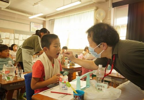 歯と口の学習！自分の口の中の探検に！