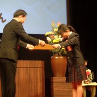 女の子だから　男の子だから