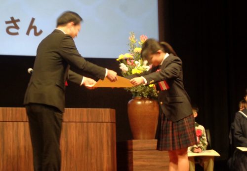 女の子だから　男の子だから