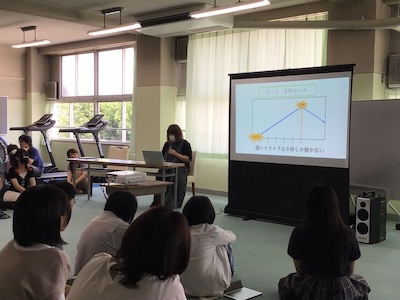 R7 「SOSの出し方講座」を全校で行いました