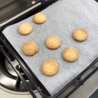 R7　講師をお招きしてクッキーを作りました